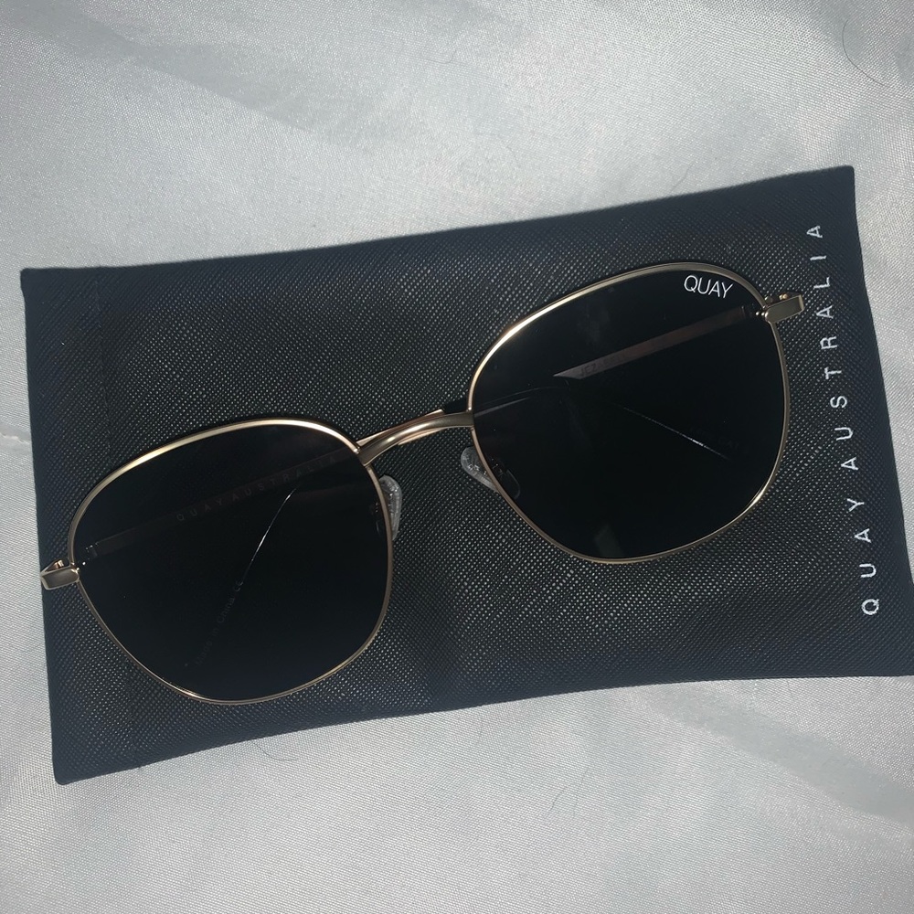 QUAY Australia Jezzabel Sunnies